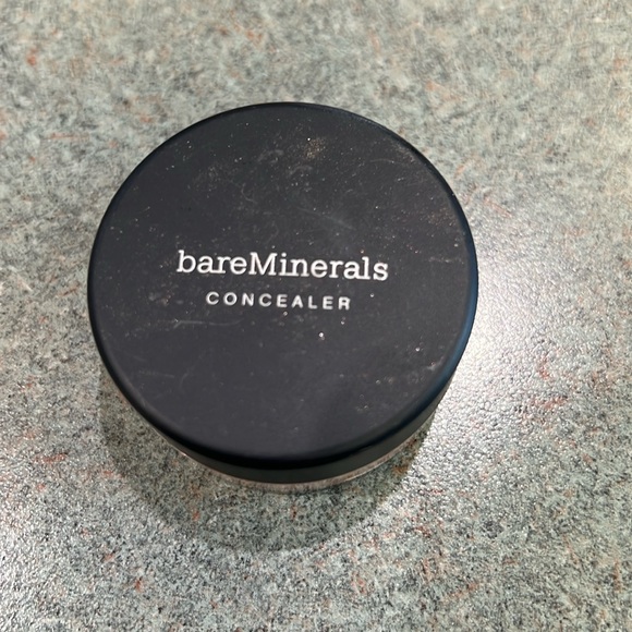 Bare minerals concealer - Picture 1 of 3